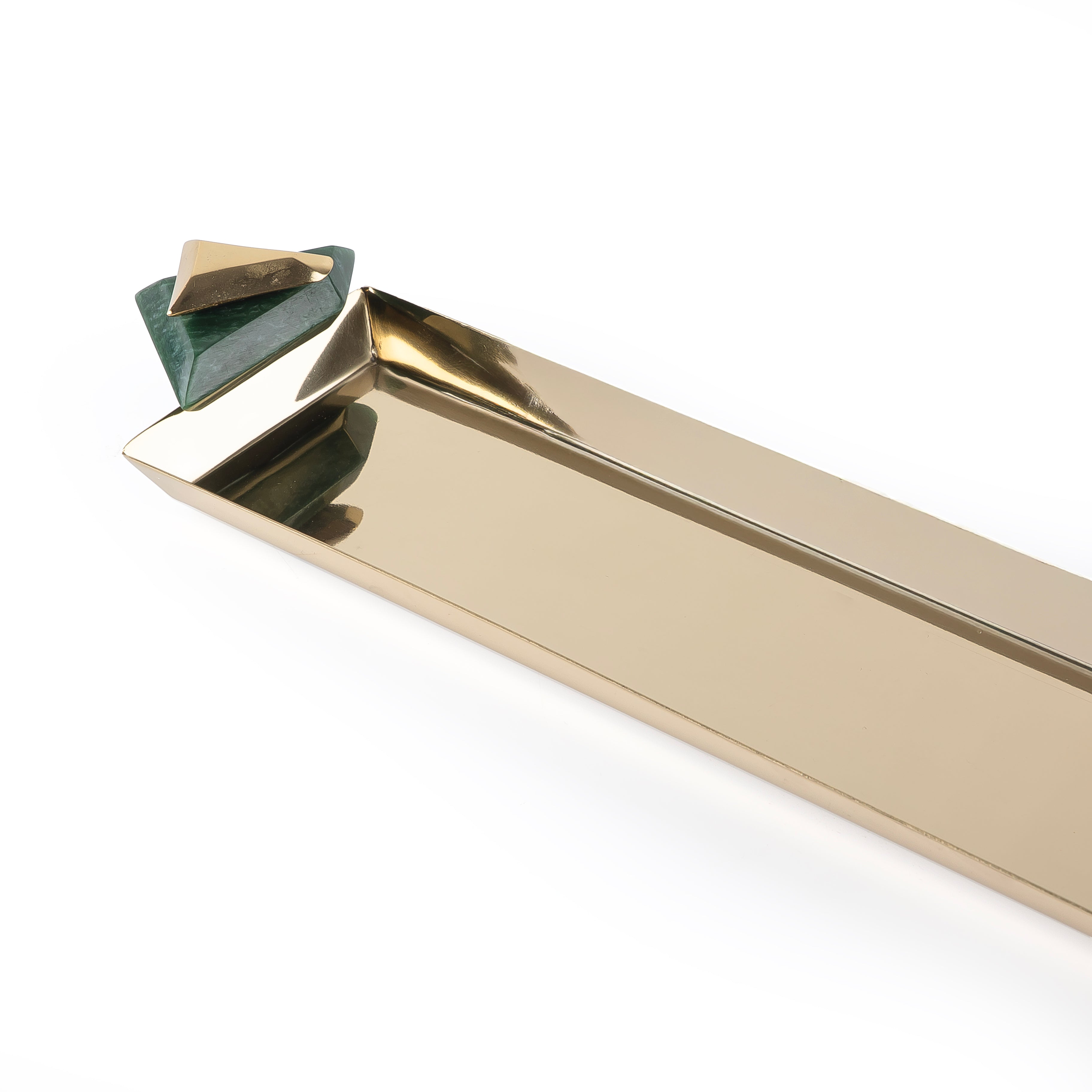 صينية تقديم معدنية طولية باللون الذهبي والأخضر