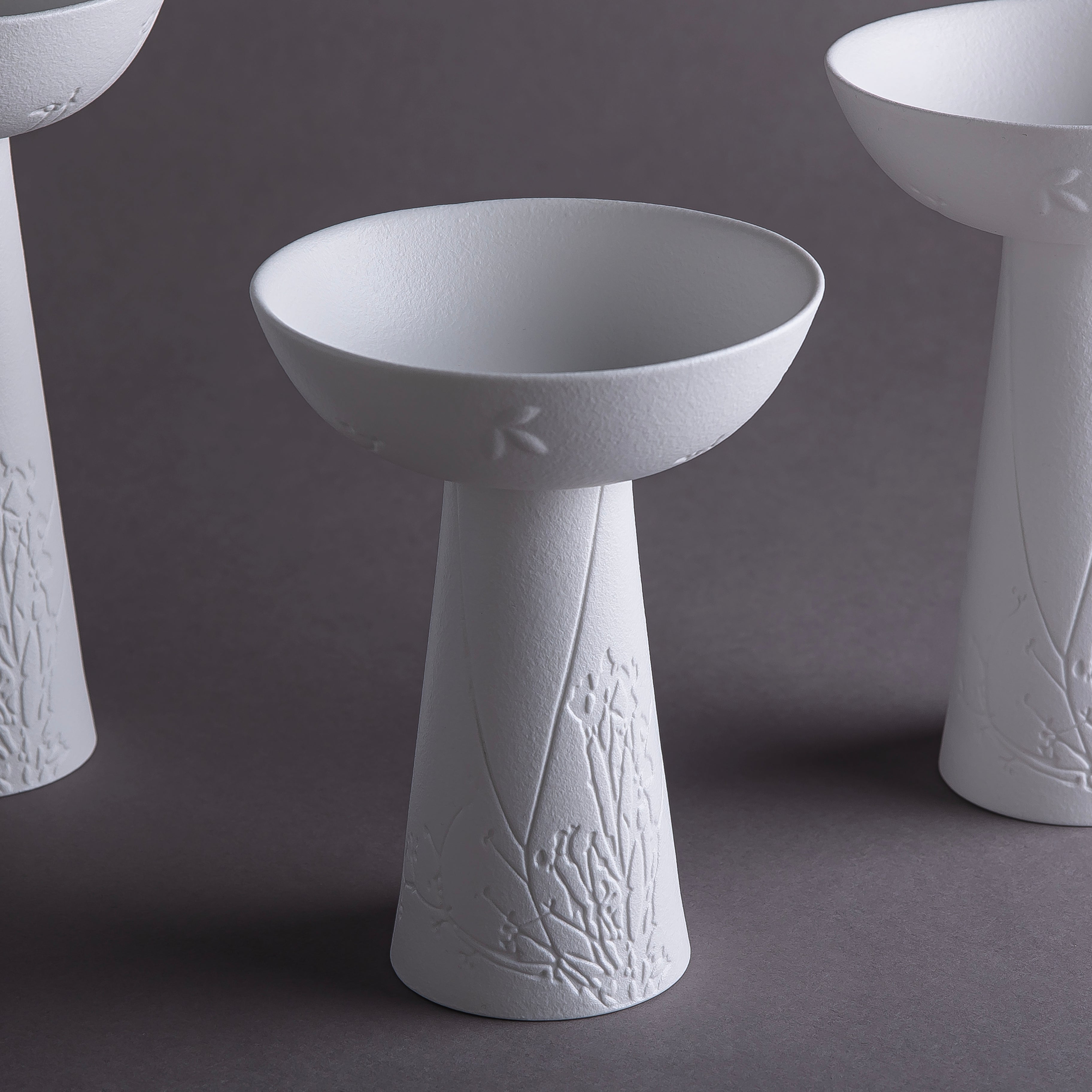 طقم مكون من 3 ستاند سيراميك مع بوكس هدايا - أبيض