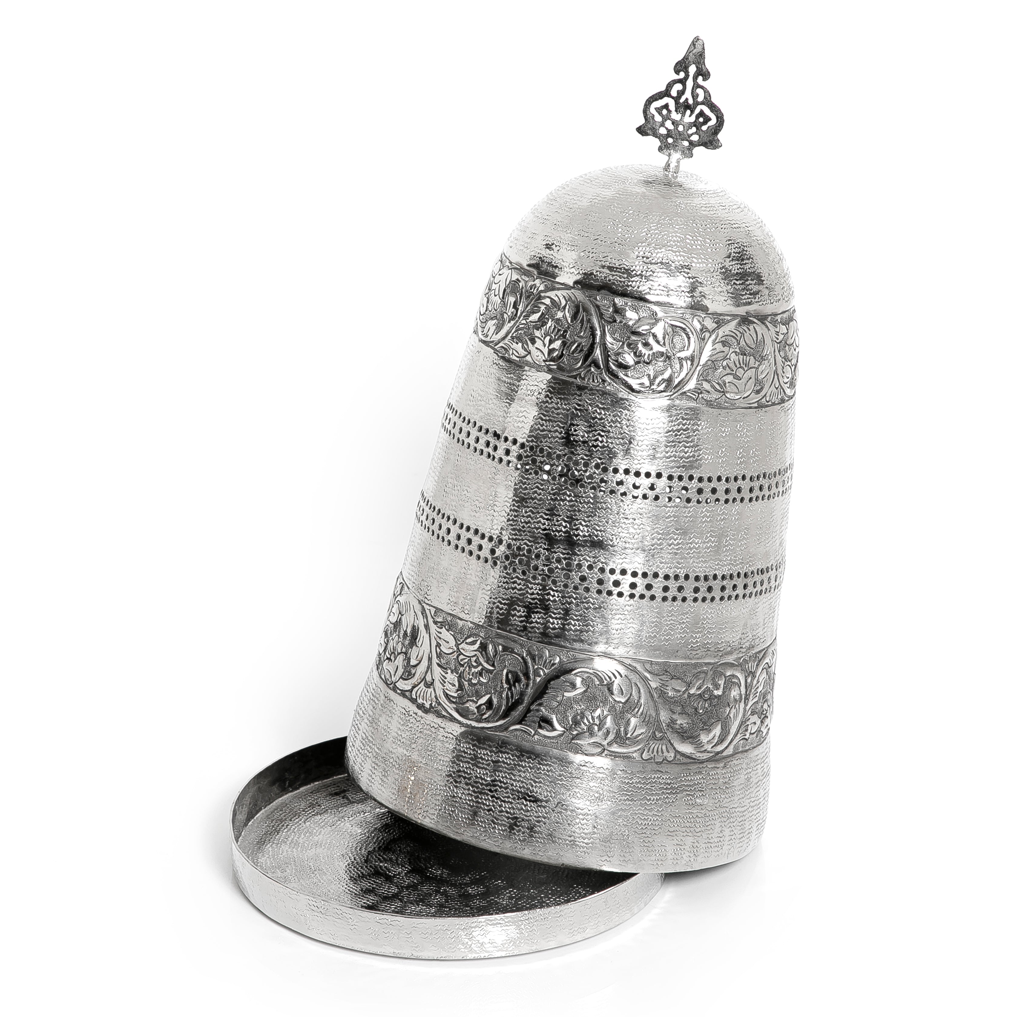 Silver Metal Morrocan Plate With Cover