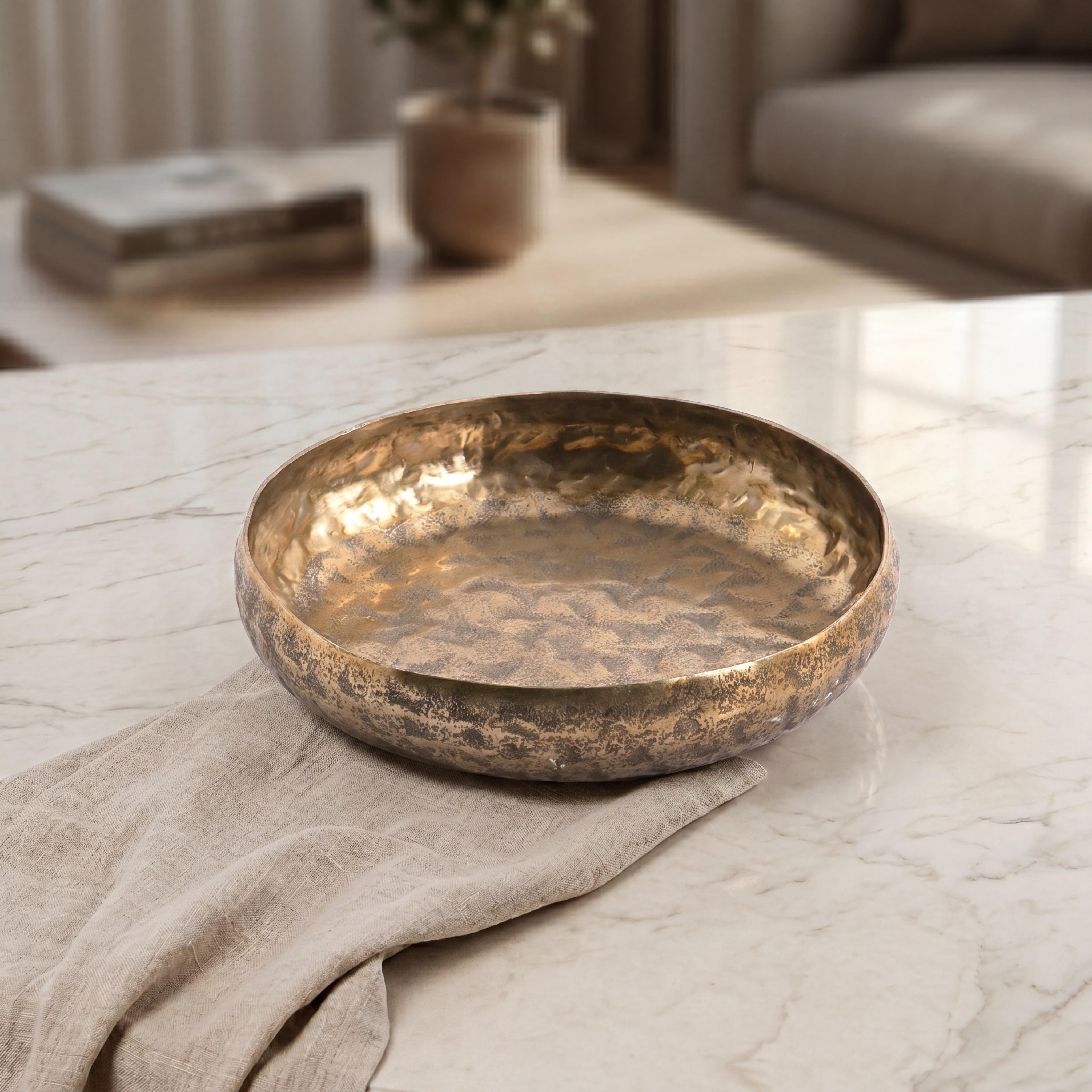 Golden round metal plate