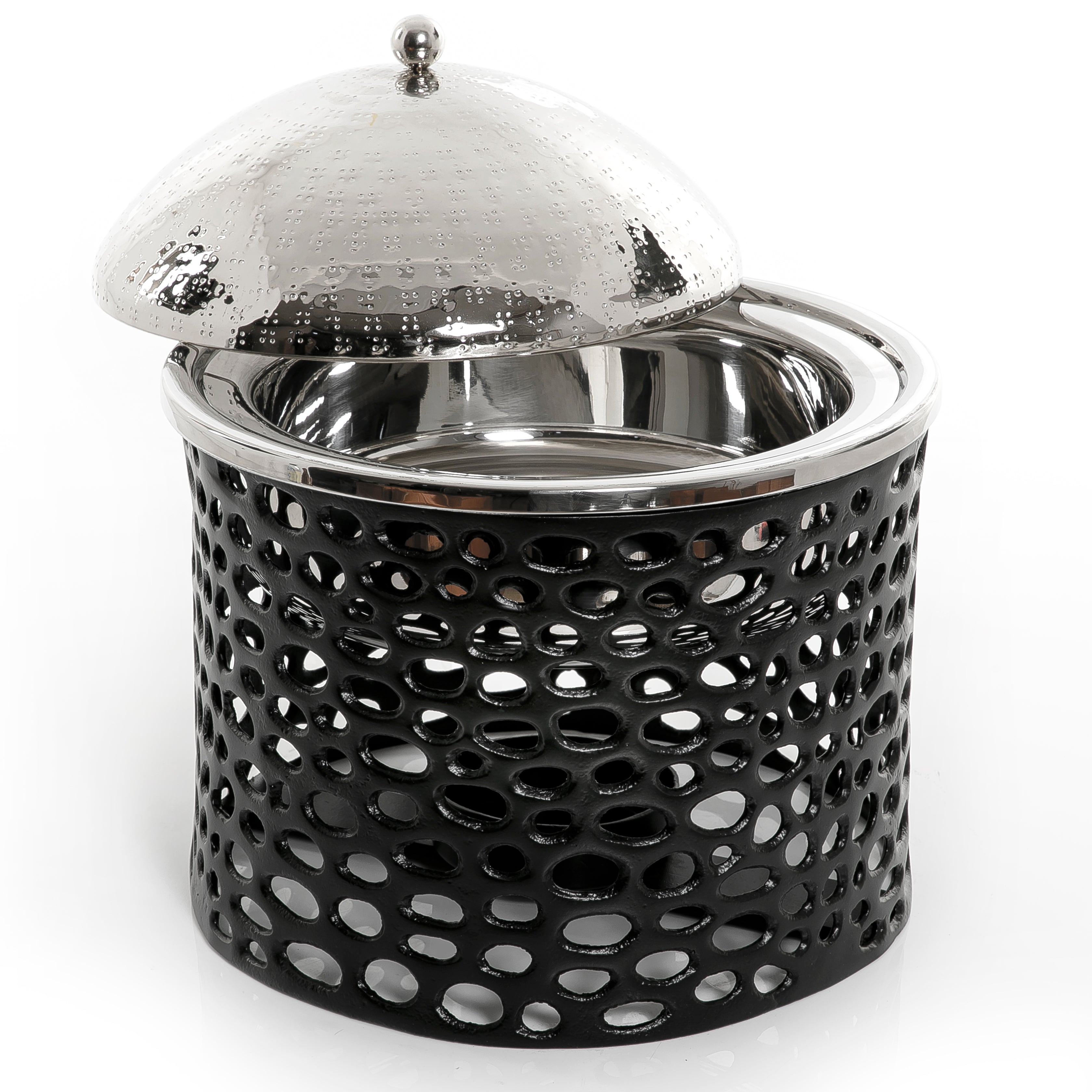 Metal heater