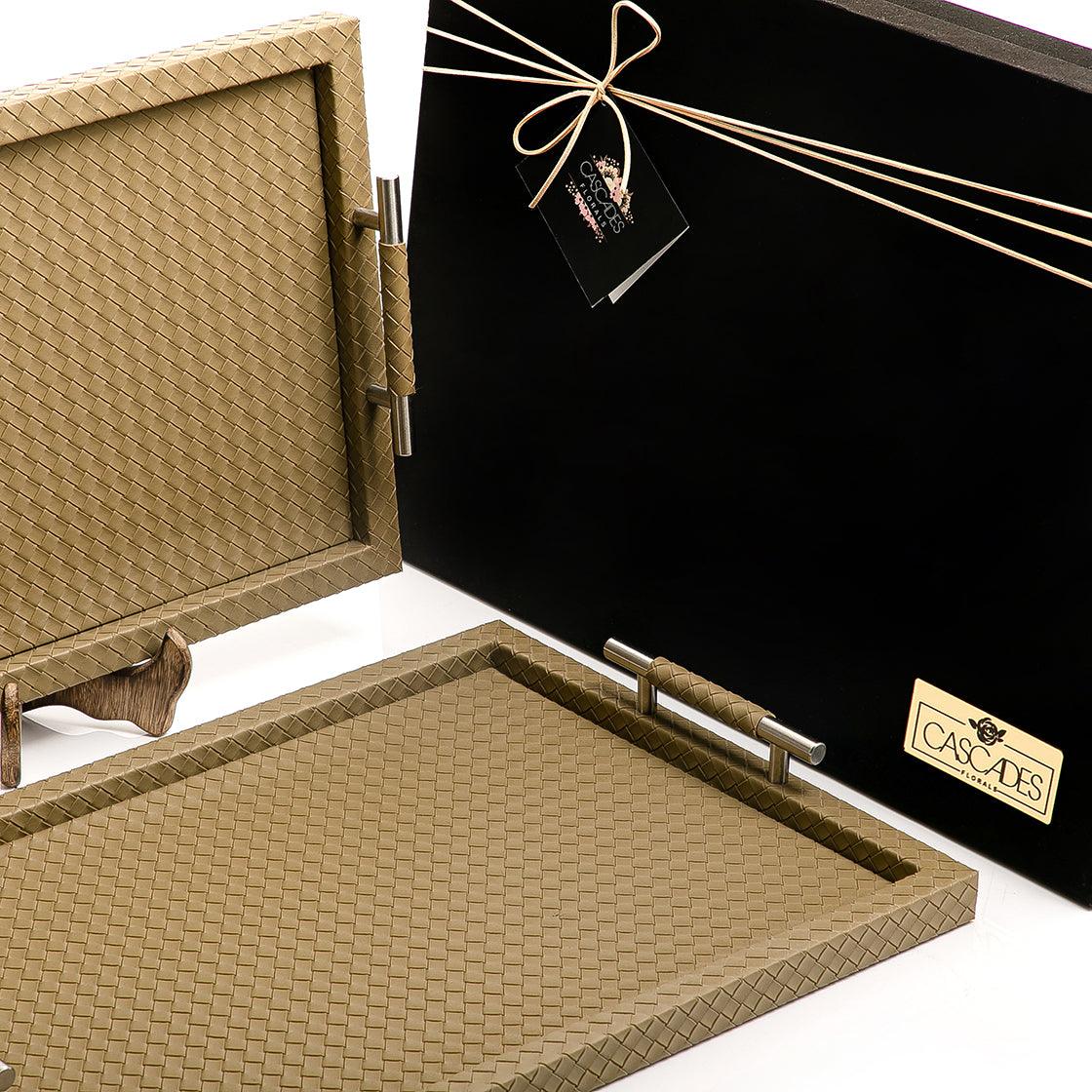 Set of 2 bottega leather trays with gift box - CASCADES