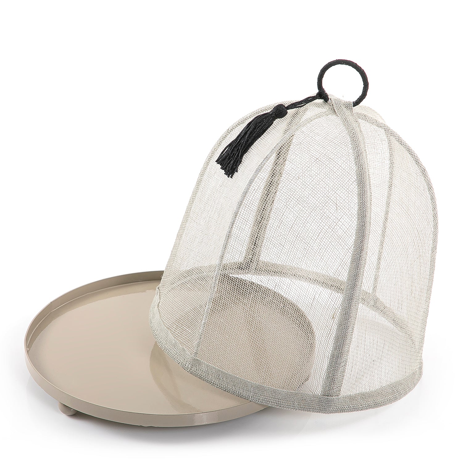 Linen cover with metal base