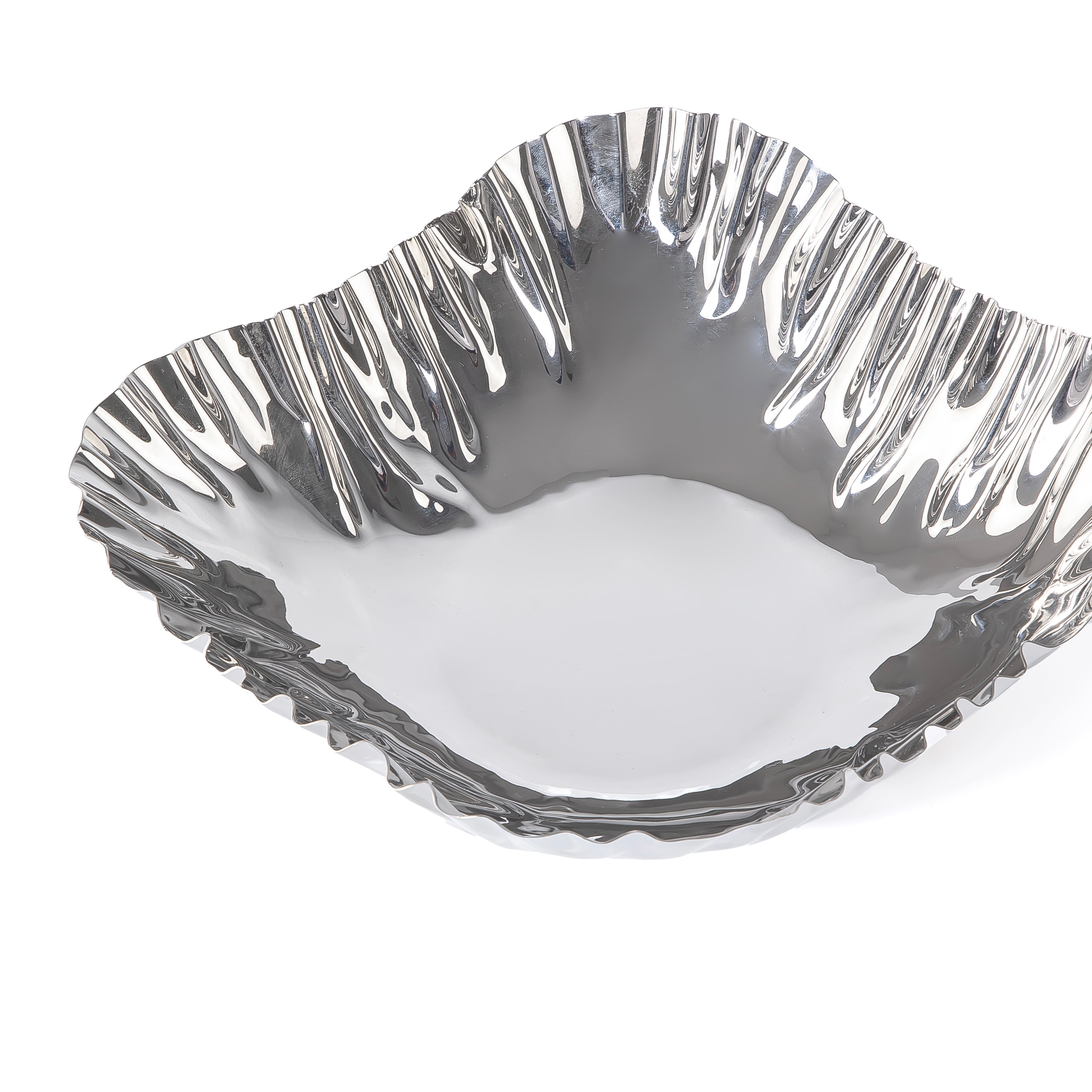 وعاء تقديم معدني أنيق بلمسة فضية