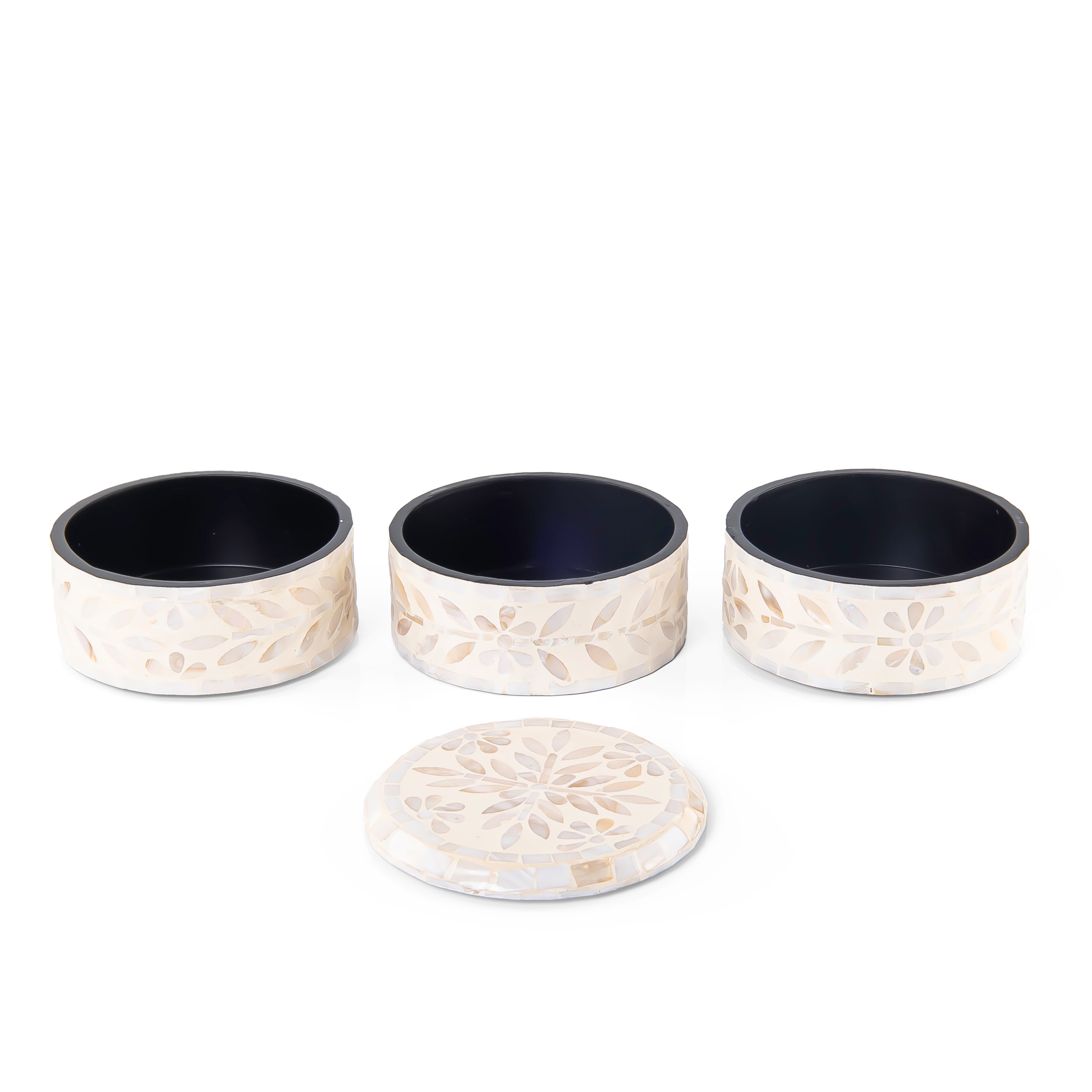 صندوق كريمي من 3 طبقات مع غطاء