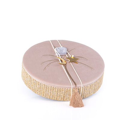 بوكس مجوهرات دائري كبير من الراتان مع غطاء – بيج