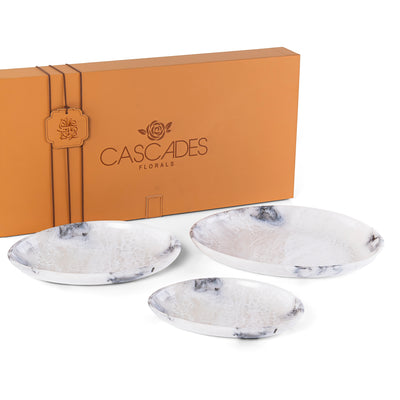 set of 3 Resin Plates with gift box - White & Black