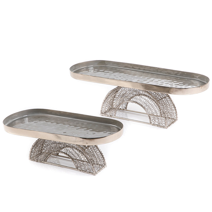 Set of 2 metal oval stand