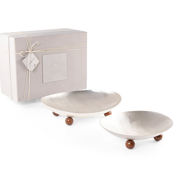 Set of 2 metal plates with gift box