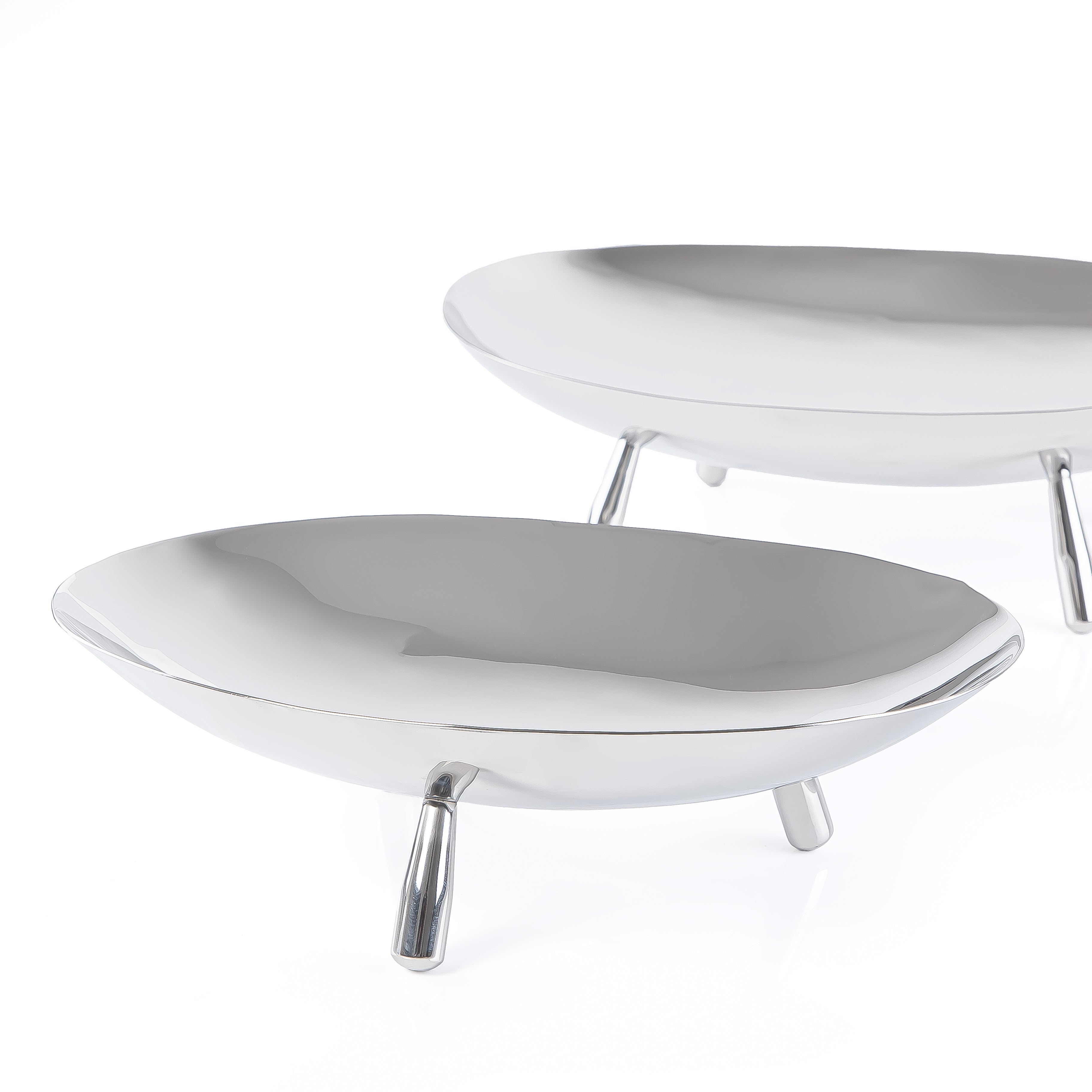 Set of 2 Oval metal stand with legs with gift box - Silver
