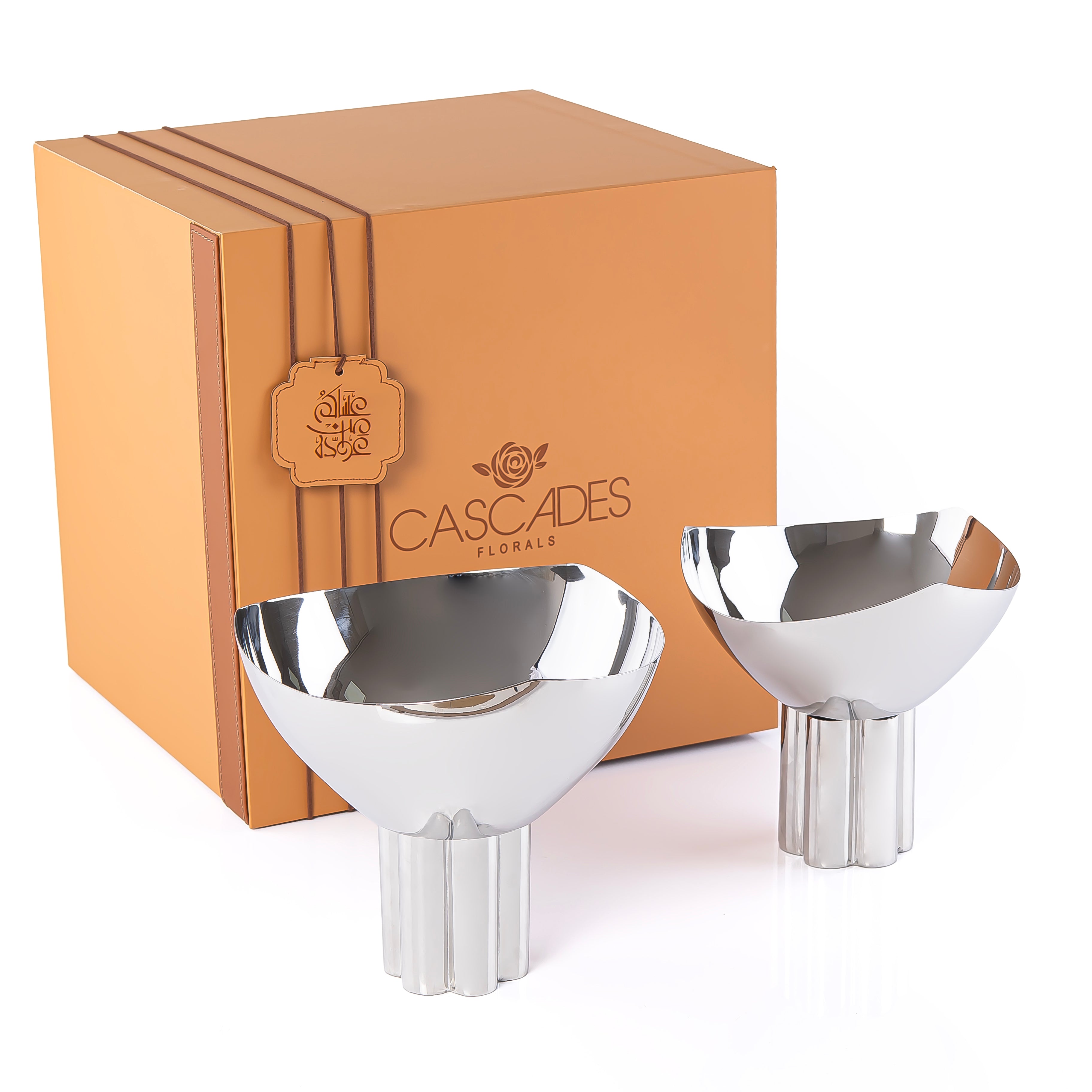 طقم 2 وعاء تقديم معدن دائري مع قاعدة مع بوكس هدايا - فضي
