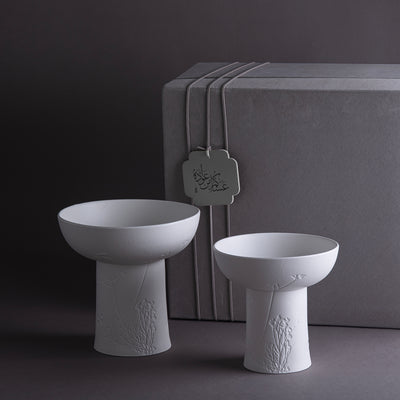 طقم مكون من 2 ستاند سيراميك مع بوكس هدايا - أبيض