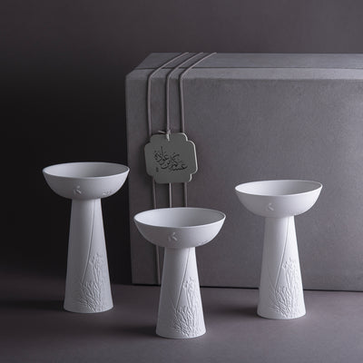 طقم مكون من 3 ستاند سيراميك مع بوكس هدايا - أبيض 