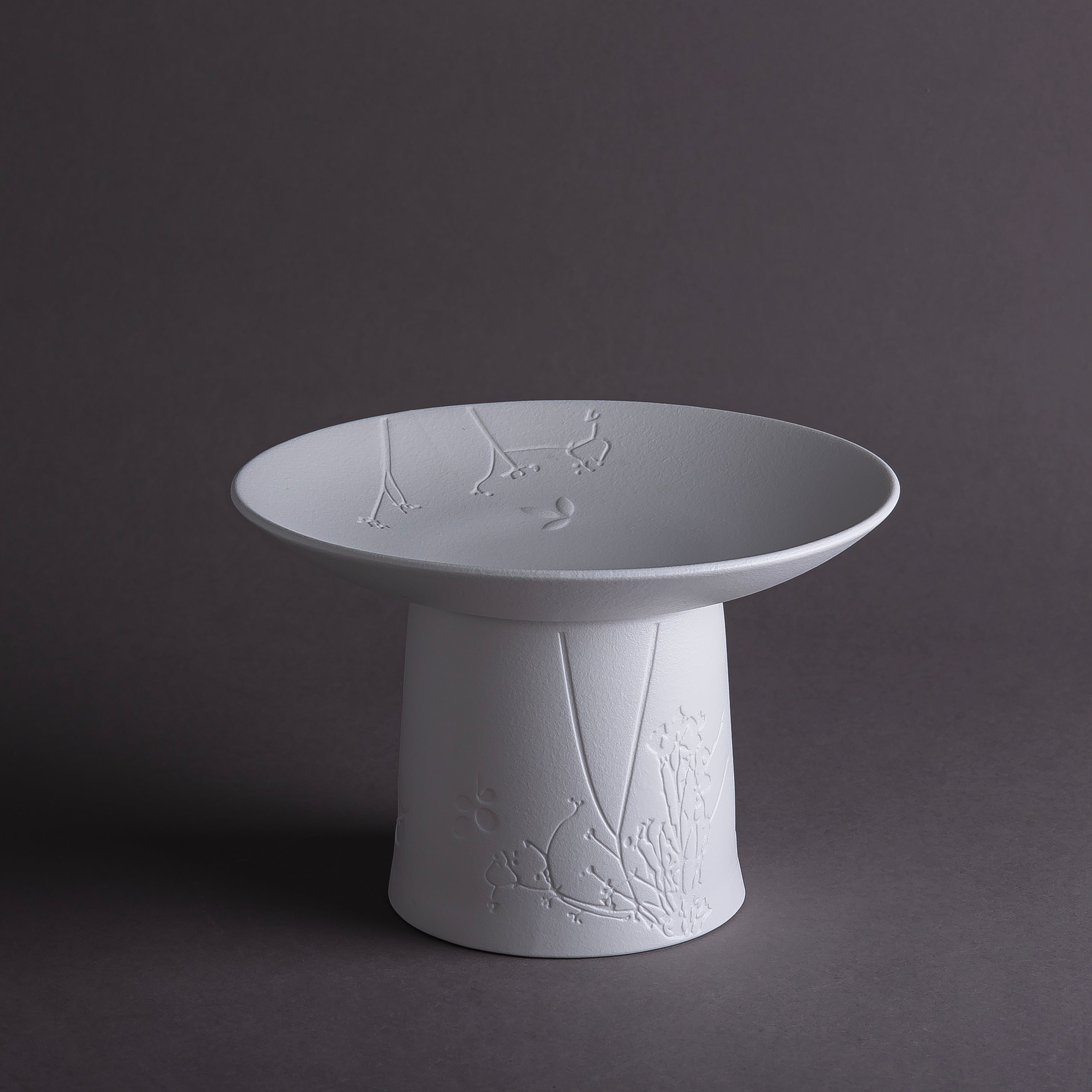 Mat White Ceramic Stand