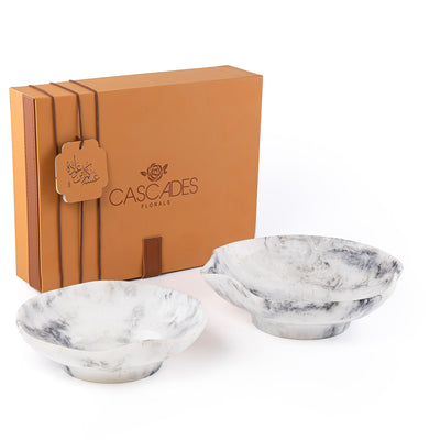 Set Of 2 Resin Circular Stand With Gift Box - White & Black