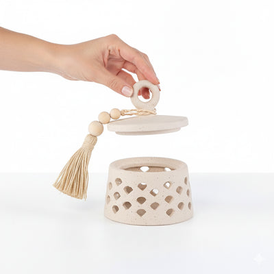 Gergaan decoration pottery jar with lid - small