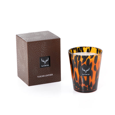 شمعة معطرة Tuscan leather من لاسيرفا 900 جرام 