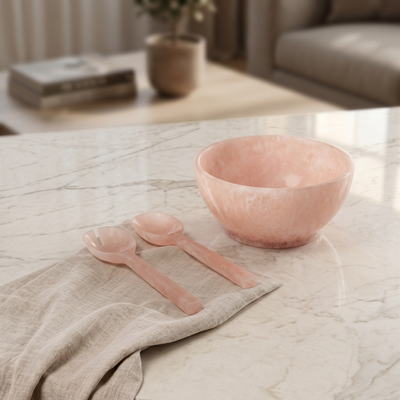 Set of pink salad bowl with 2 spoons with gift box