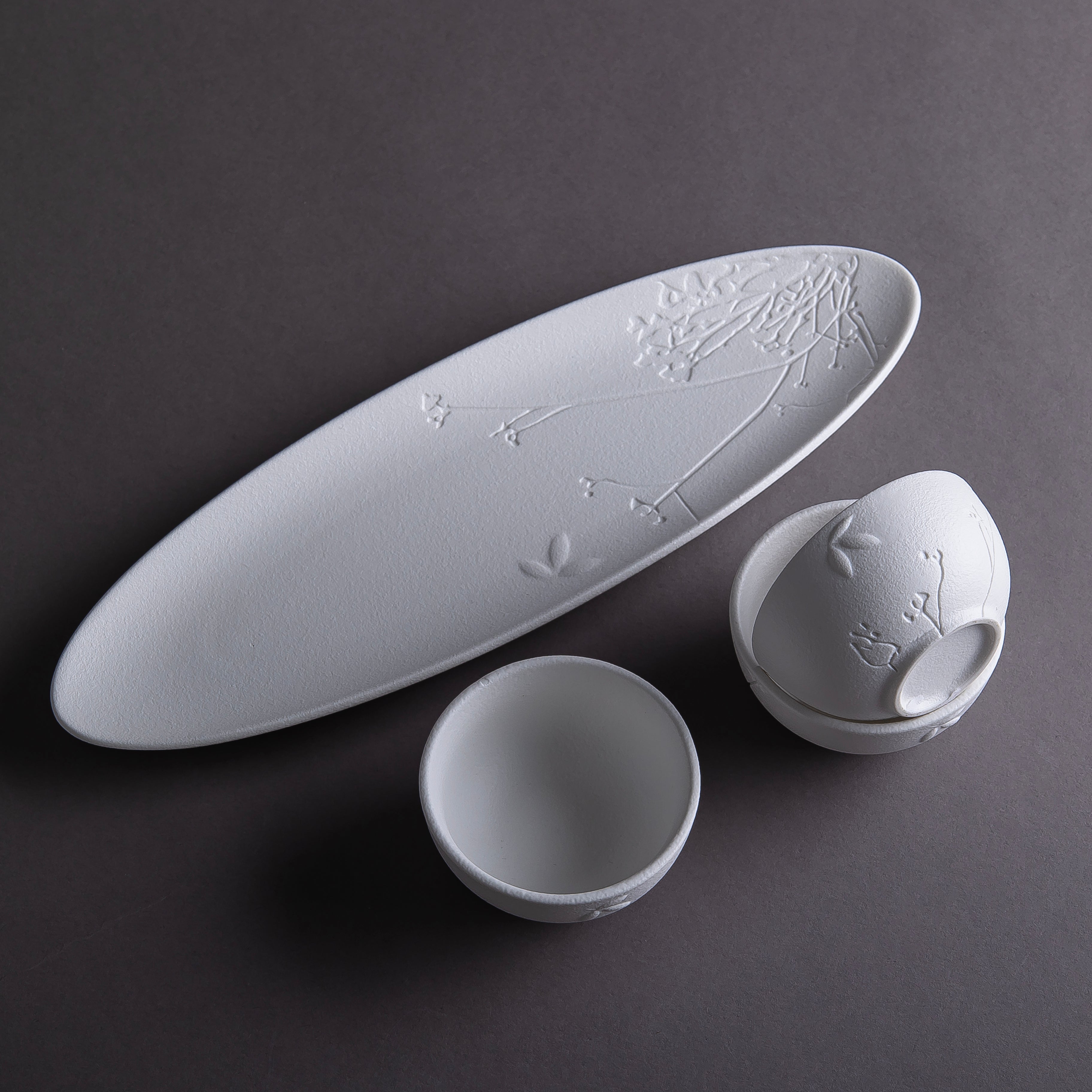 Set of 3 Matt White Ceramic Bowls with Plate