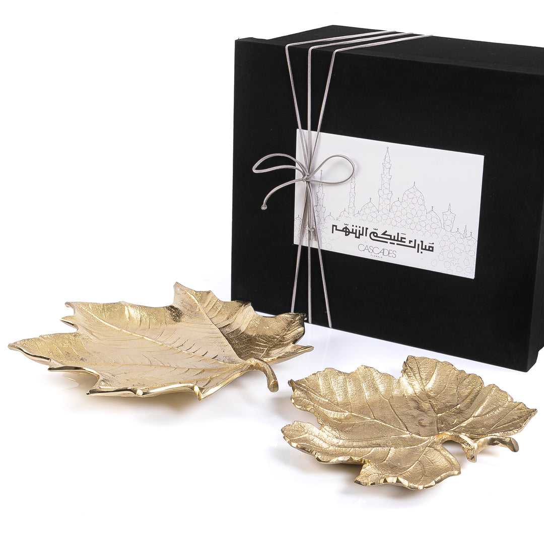 Set of 2 metal plate with gift box