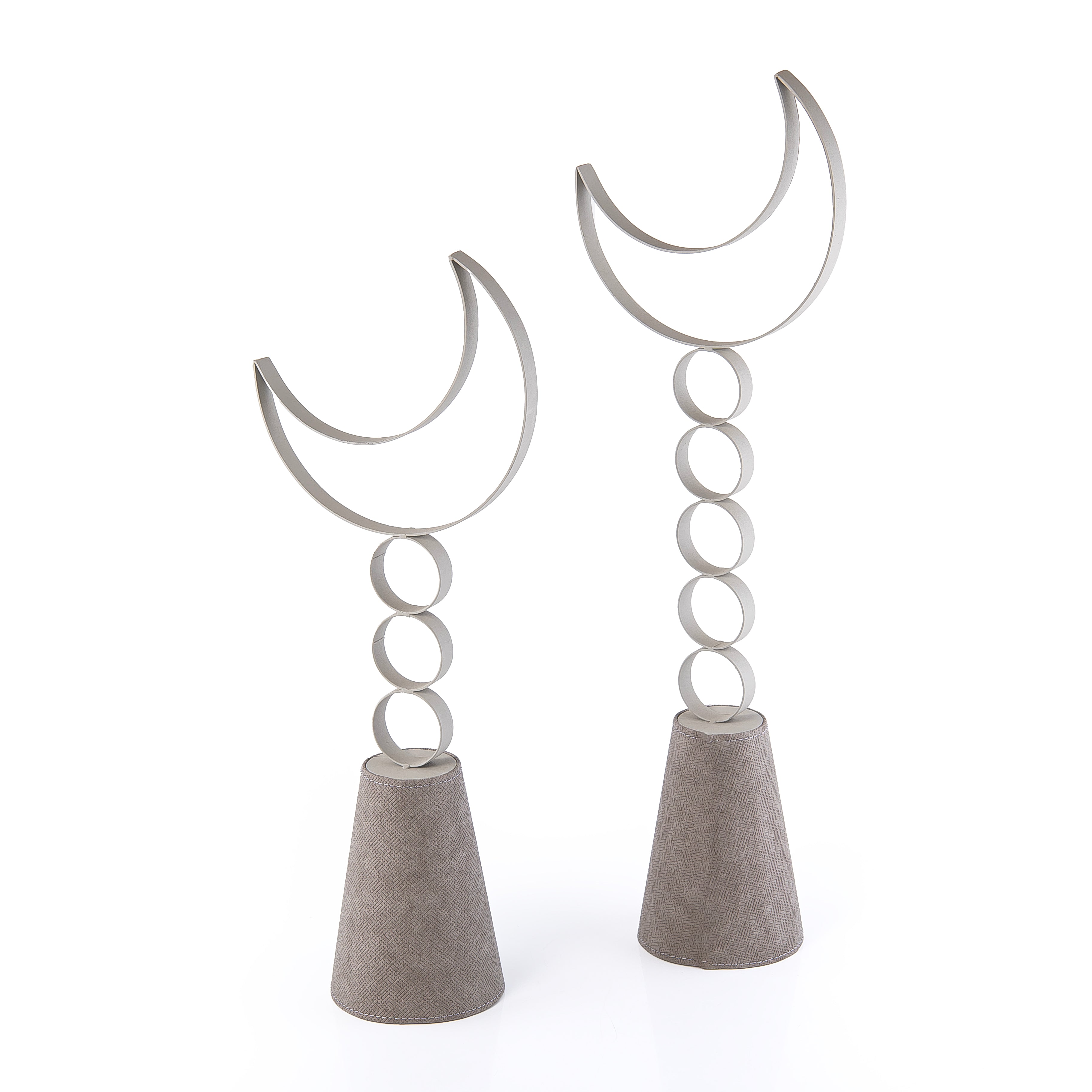 طقم 2 ستاند ديكور معدن علي شكل هلال مع قاعده جلد - رمادي 