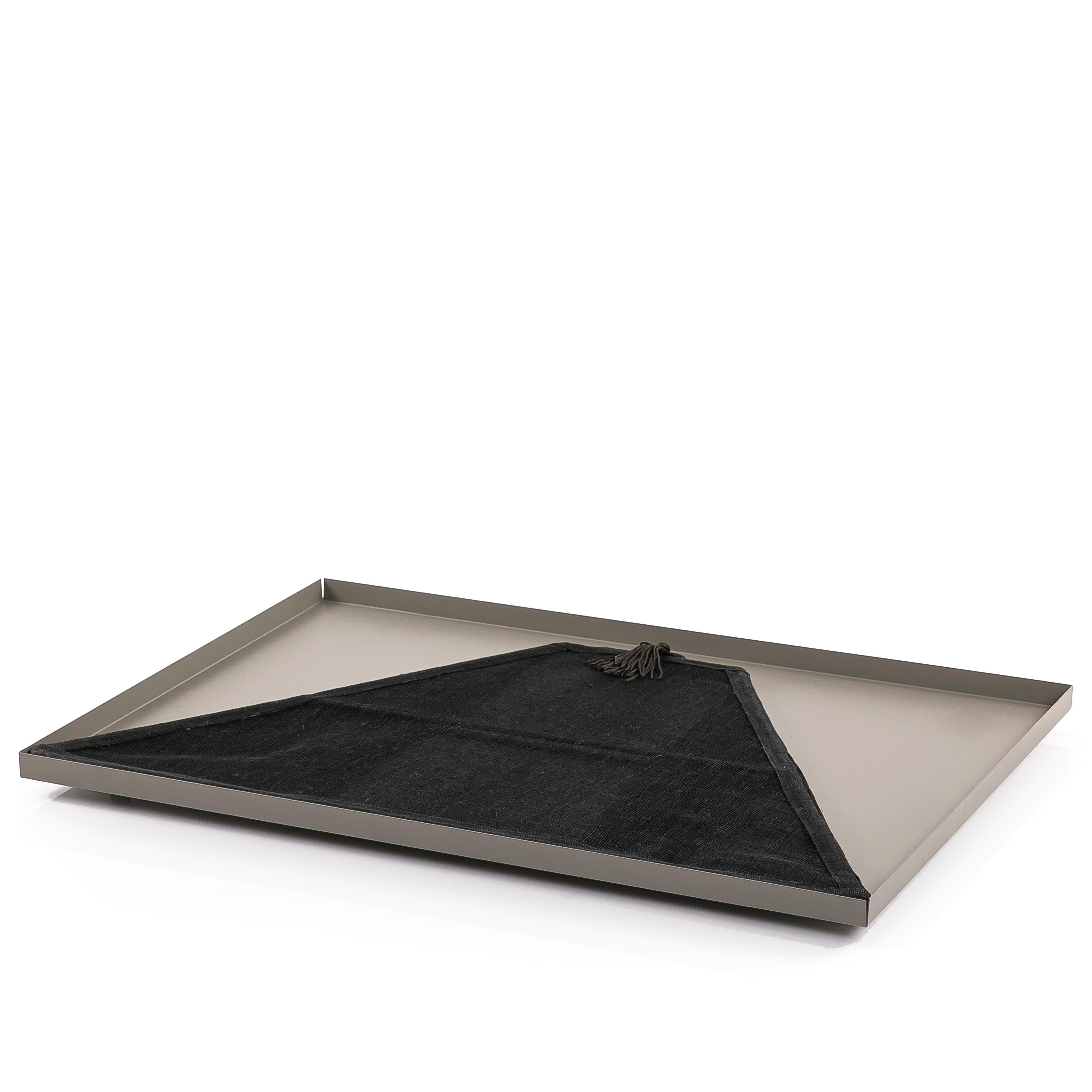 Foldable rattan cover with metal tray - CASCADES