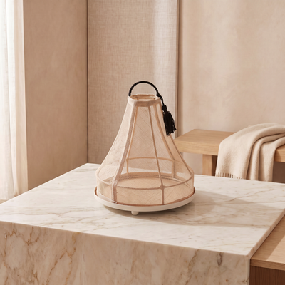 Linen cover with metal base