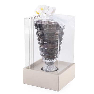 Gris scented candle with acrylic gift box