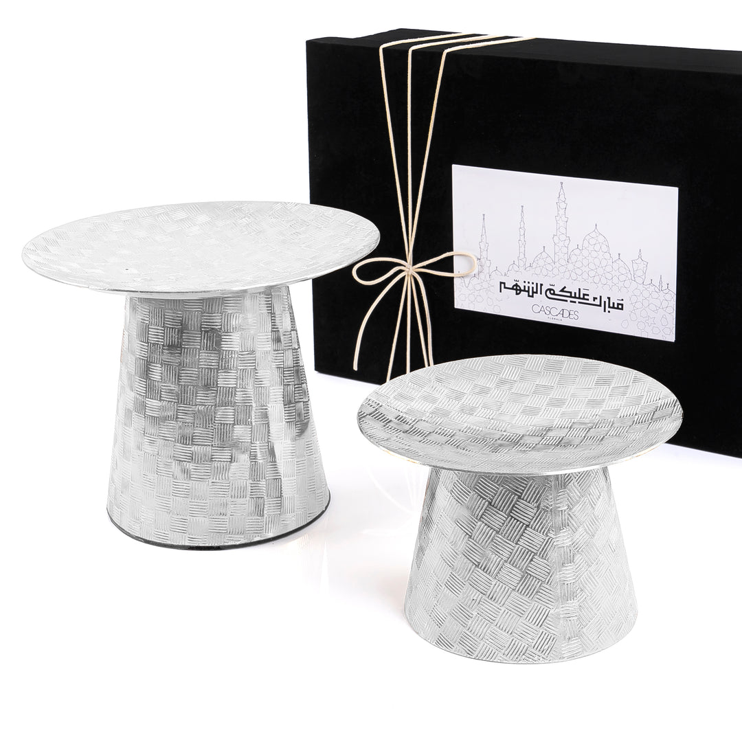 Set of 2 metal stands with gift box