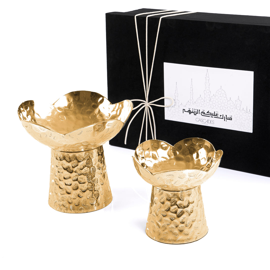 Set of 2 metal stands with gift box