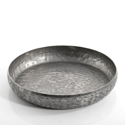 ماعون معدن فضي