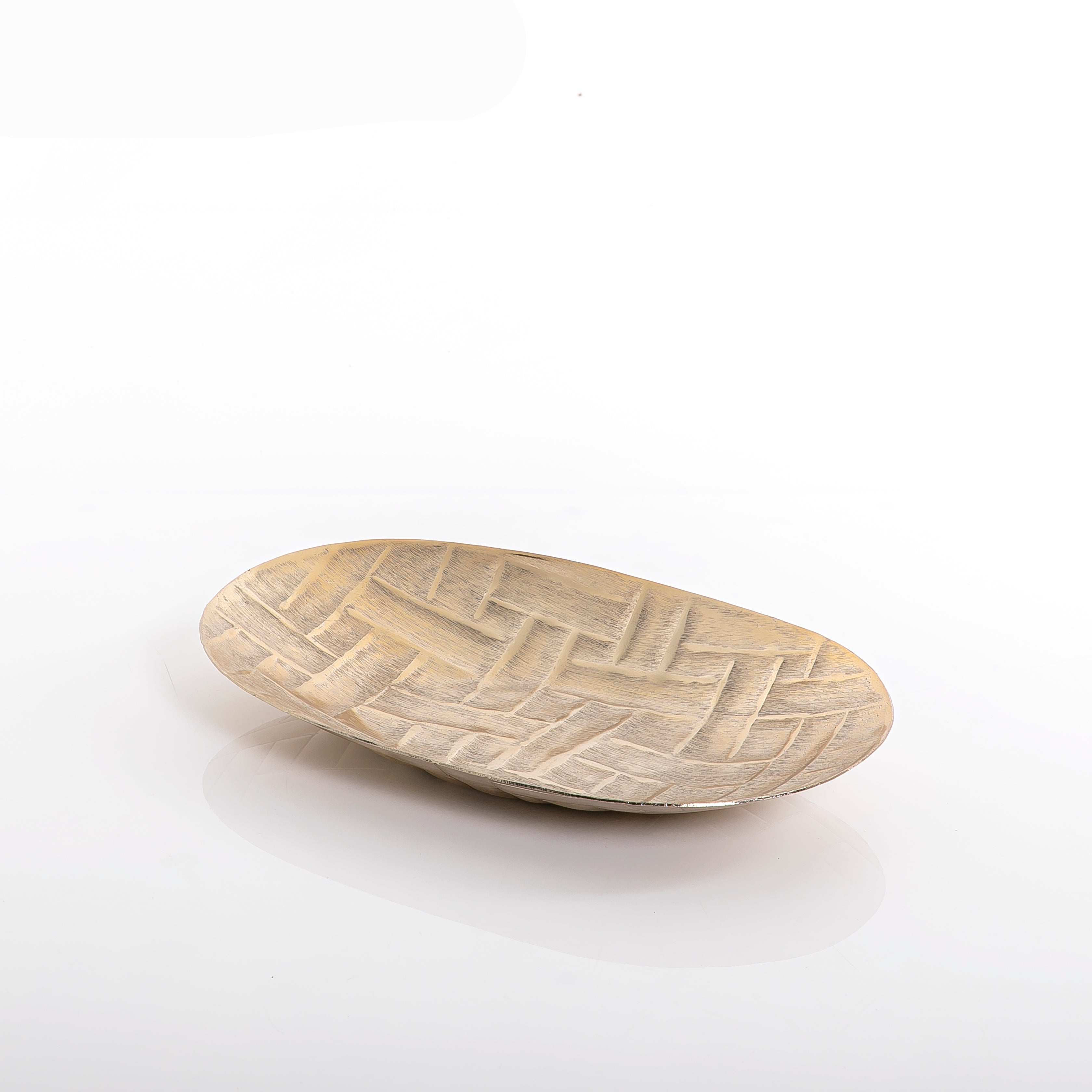 Golden oval metal plate