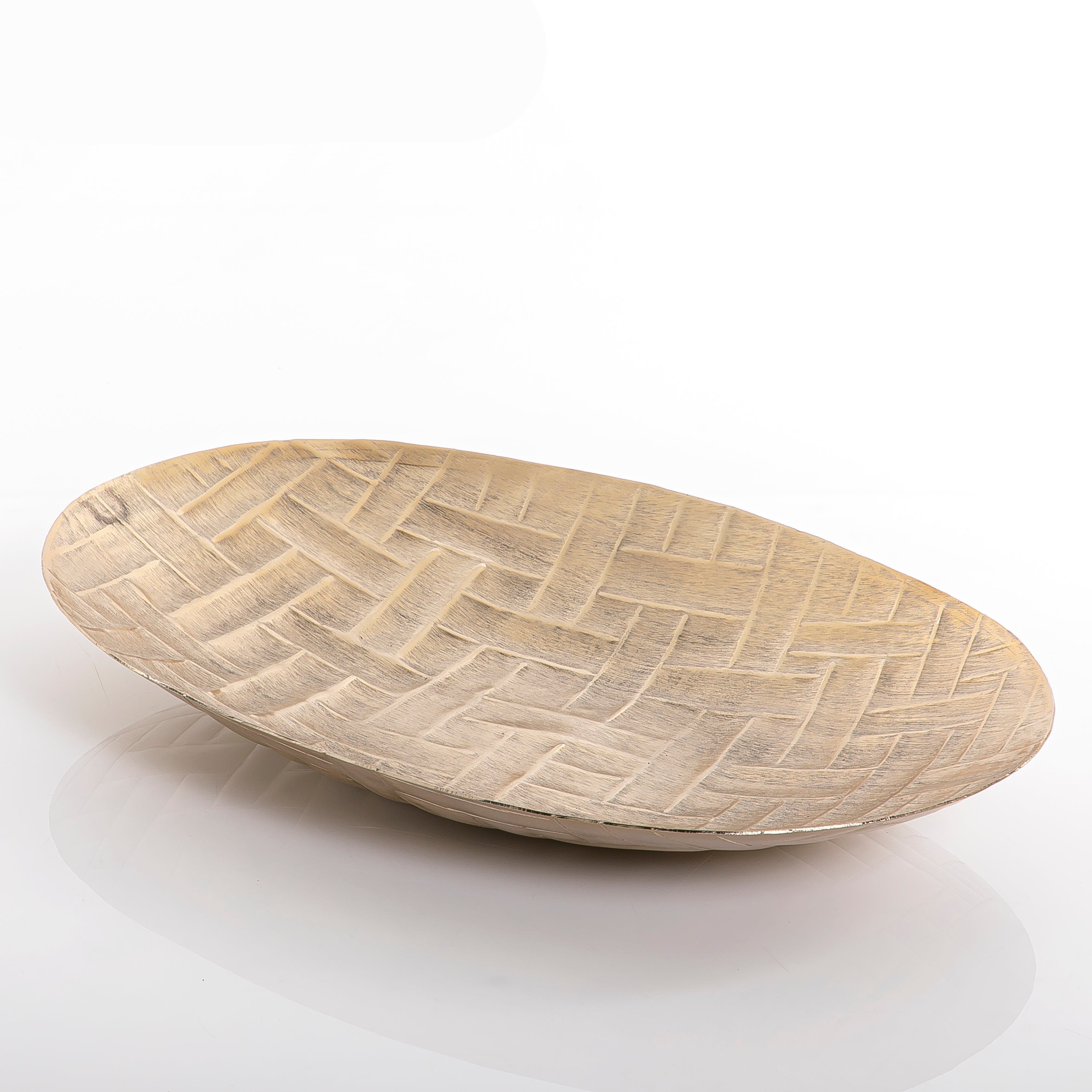 Golden oval metal plate