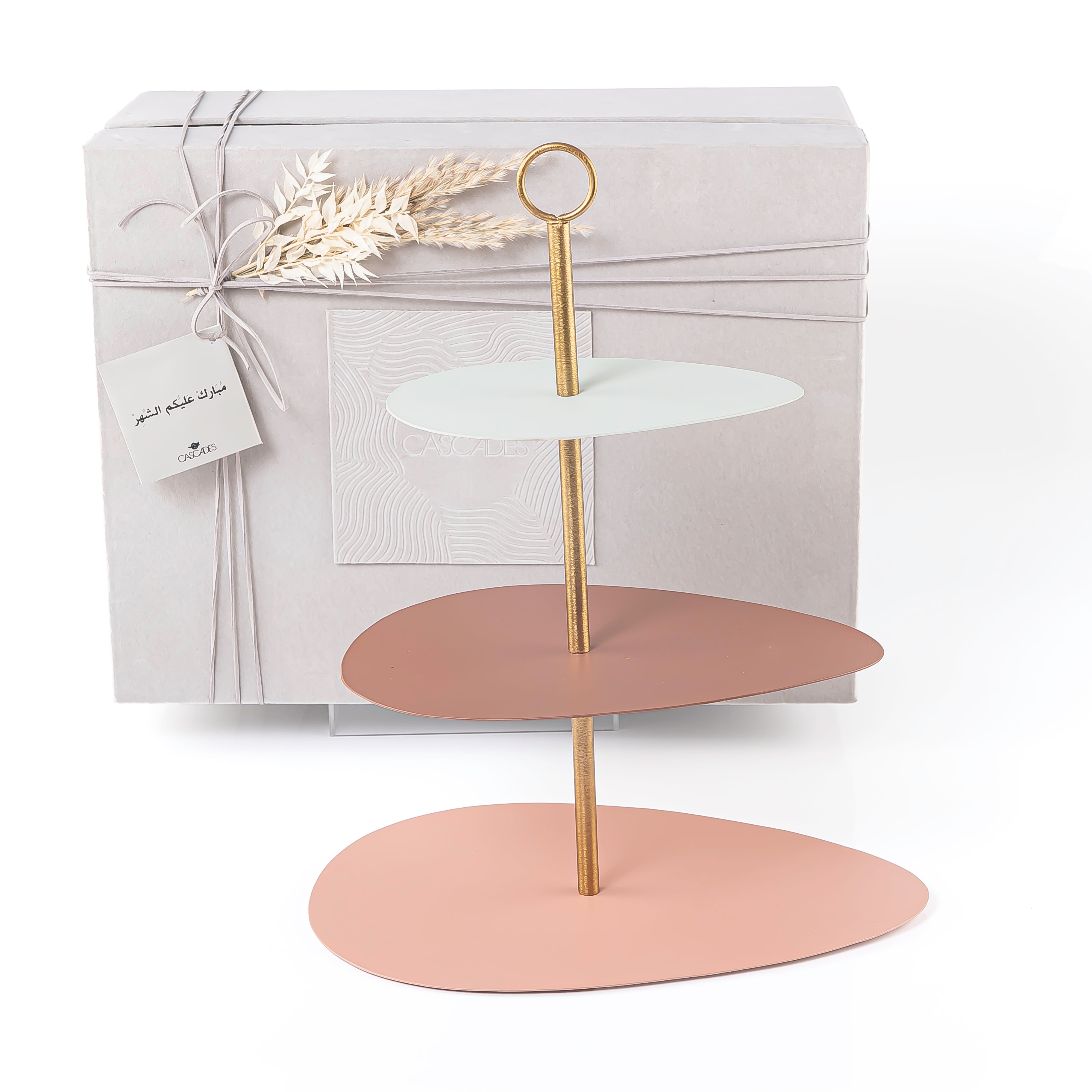 ستاند معدني ثلاث الطبقات مع بوكس هدايا