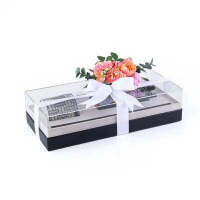 طقم هدية لا سيرفا -Fig & Magnolia مزين بورد صناعي أنيق
