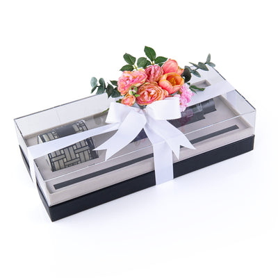 طقم هدية لا سيرفا -Fig & Magnolia مزين بورد صناعي أنيق
