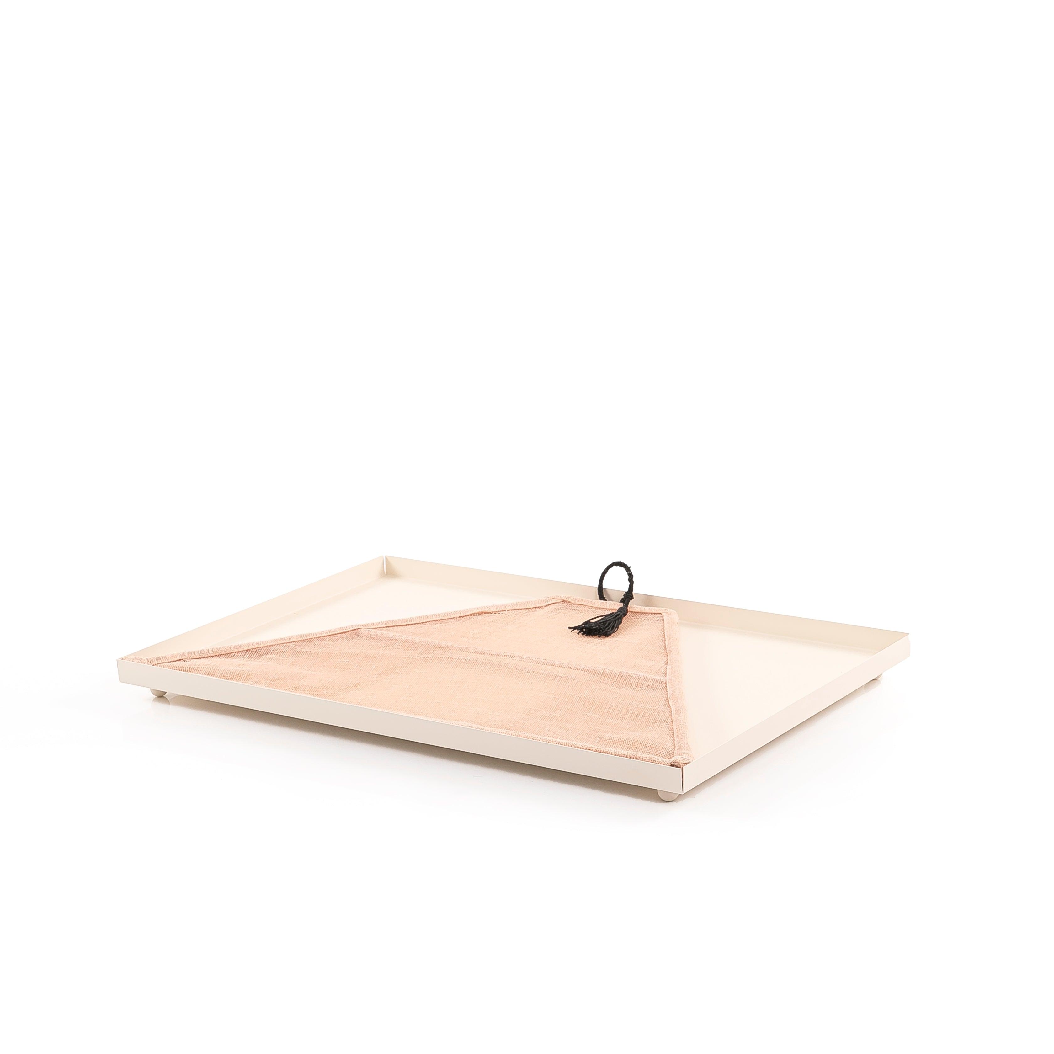 Foldable rattan cover with metal tray - CASCADES