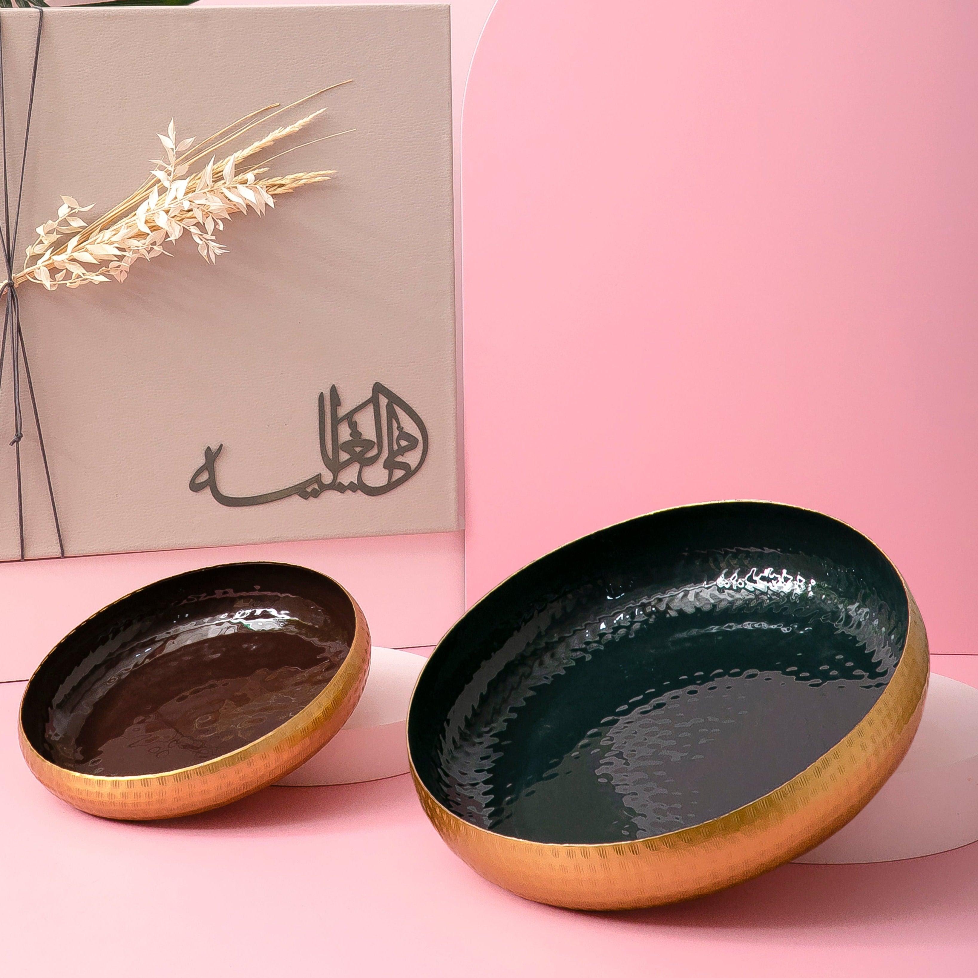 Set of 2 metal Plates with gift box - CASCADES