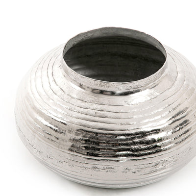 Metal vase - CASCADES