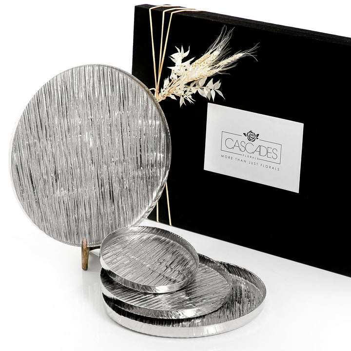 Set of 4 metal trays with gift box