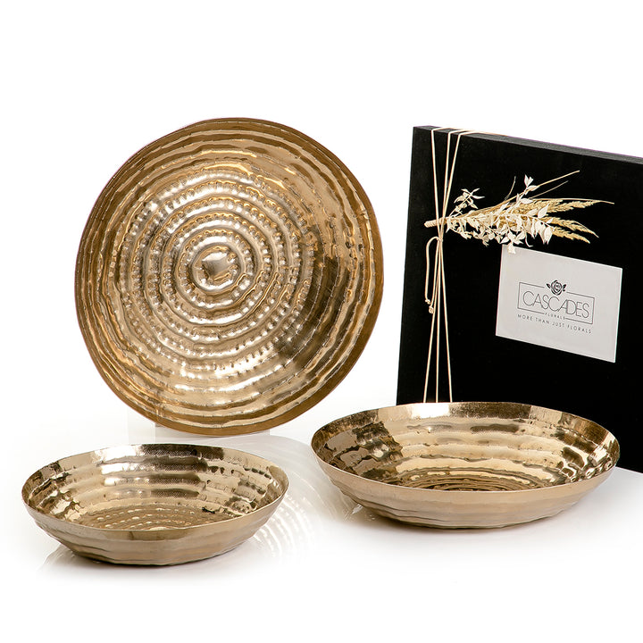 Set of 3 metal trays with gift box