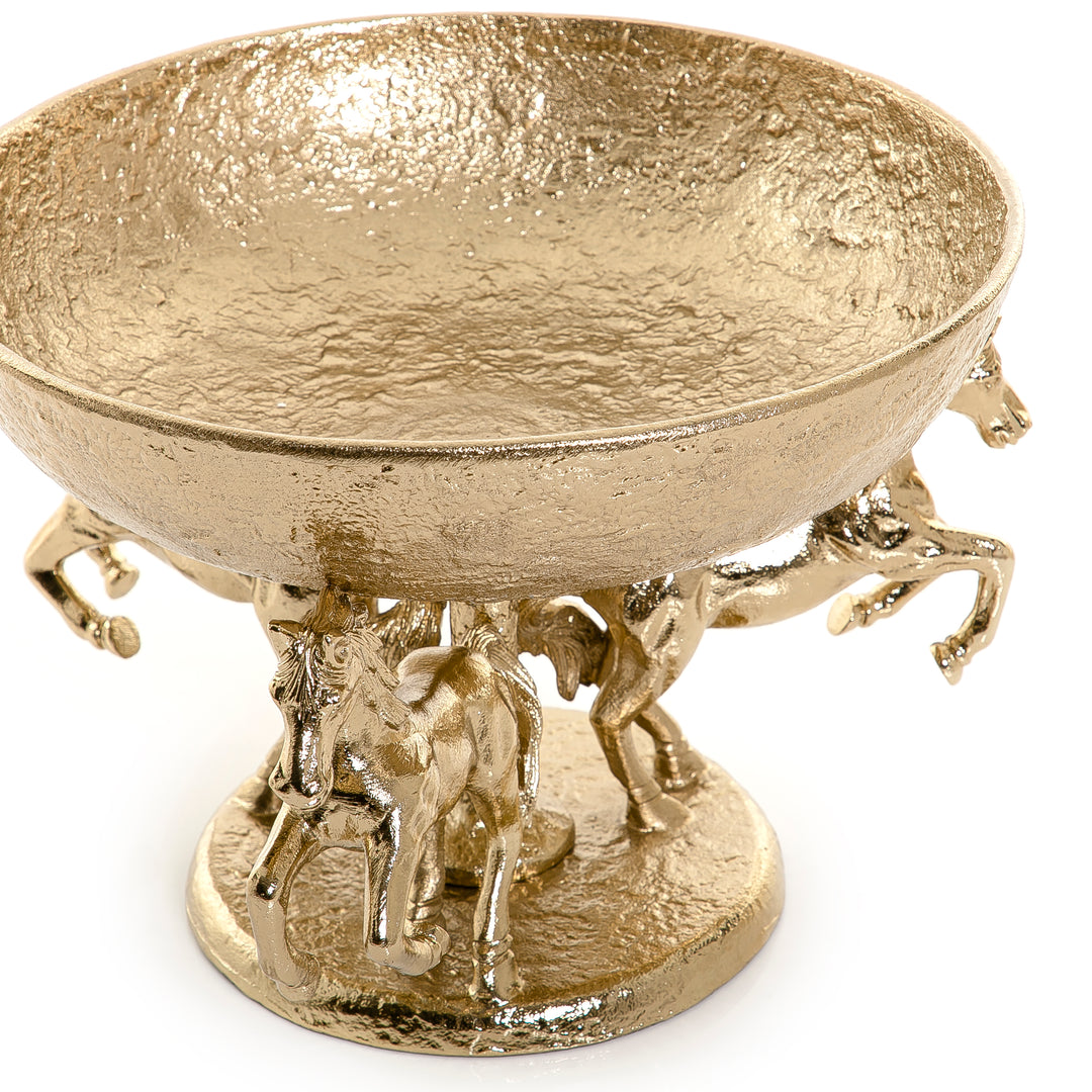 Metal bowl with base
