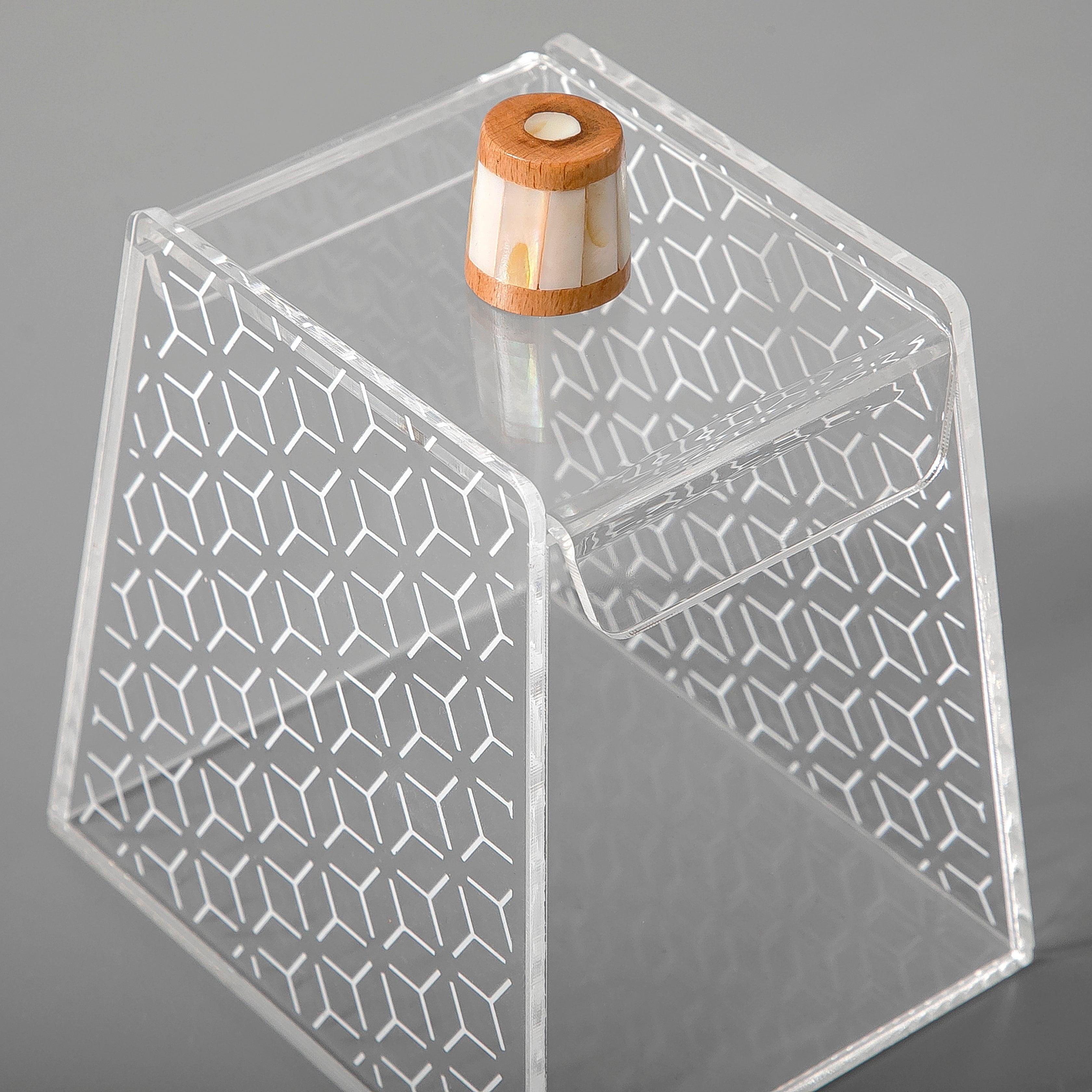 Acrylic box with wooden handle (gergean) - CASCADES