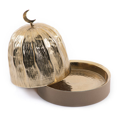 طبق جلد بغطاء معدن