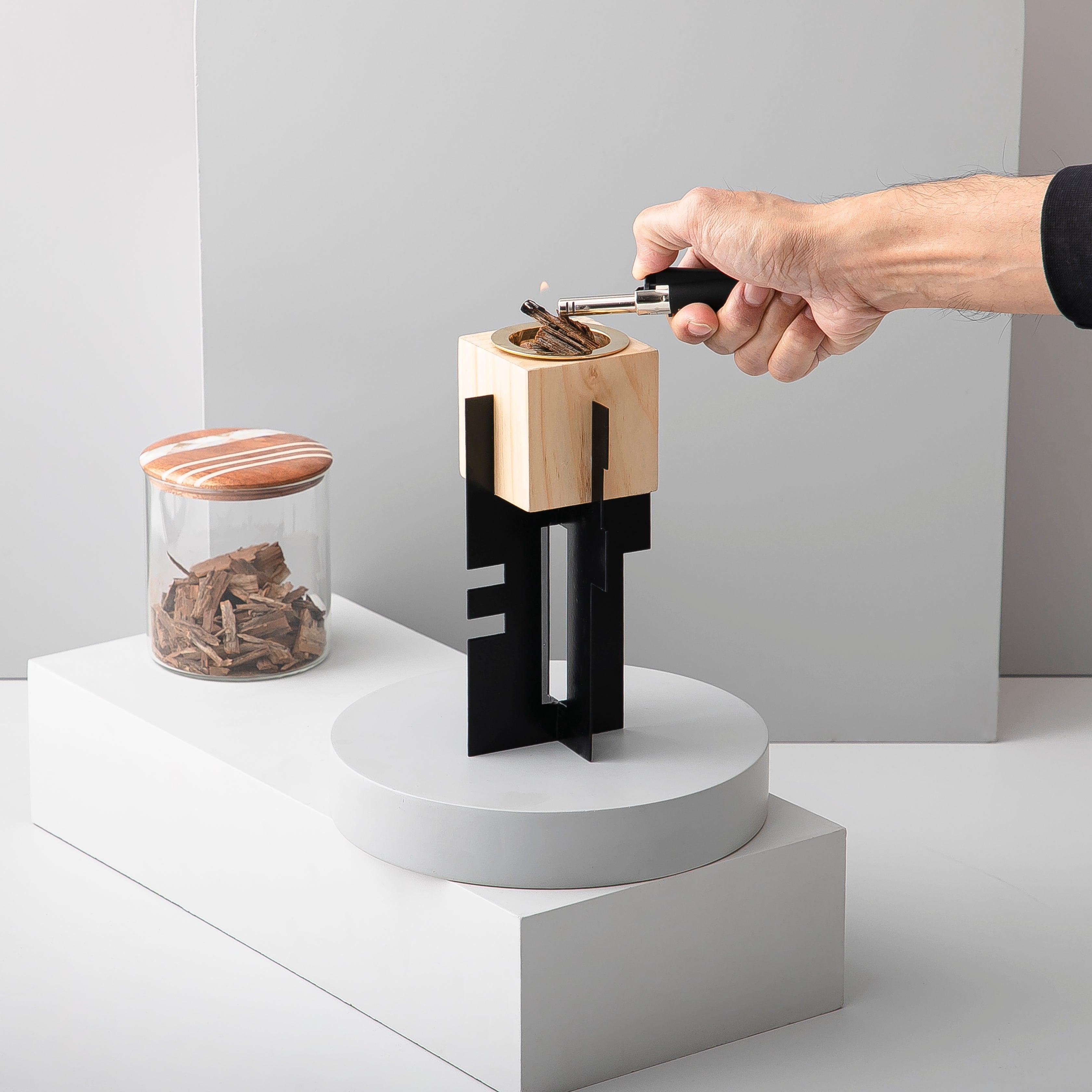 Wooden mabkhar with metal base - CASCADES