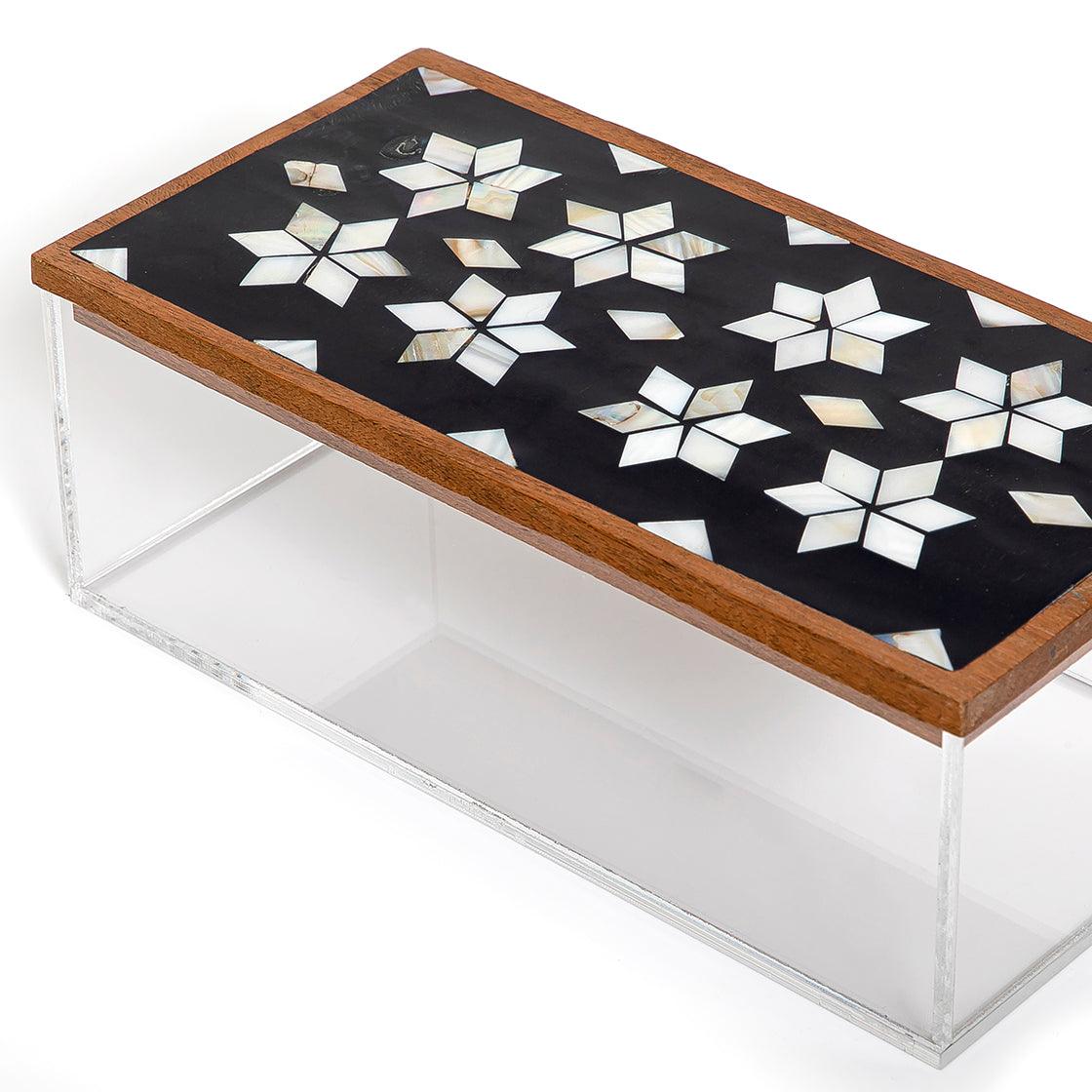 Acrylic box with wooden cover - CASCADES