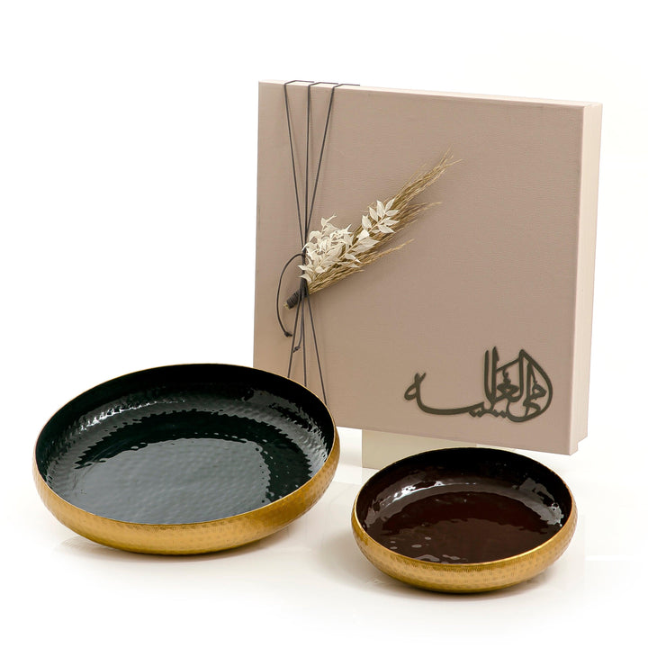 Set of 2 metal Plates with gift box - CASCADES